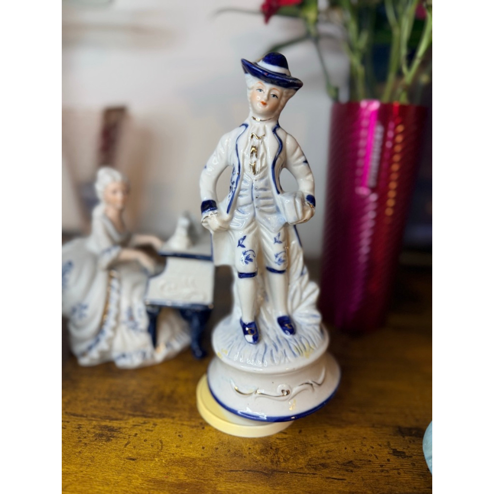 Vintage wind up musical Man woman piano boy girl baby 5 pieces 4 musical - Picture 16 of 16